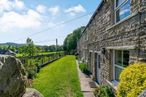 Gallery image of Lavender Cottage in Askrigg