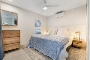 Ένα ή περισσότερα κρεβάτια σε δωμάτιο στο Sundown Lodge 4 Edgar Bennett Avenue 14