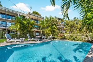 Πισίνα στο ή κοντά στο Sundown Lodge 4 Edgar Bennett Avenue 14