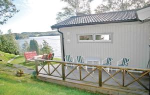 Fotografie z fotogalerie ubytování Holiday Home Sjöhöjden Hedekas v destinaci Kåtebol