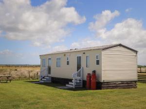 Gallery image of Trewan Chalet in Holyhead