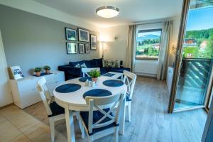 Fotografia z galérie ubytovania Holiday Family - W Dolinie Szczęścia apartamentowiec Bawaria v destinácii Szklarska Poręba + 12 fotografií