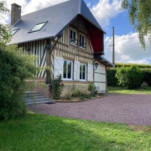 Zdjęcie z galerii obiektu Cottage Normandie w mieście Beaufour
