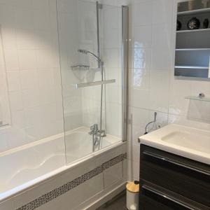 Zdjęcie z galerii obiektu Cottage Normandie w mieście Beaufour