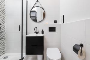 Kúpeľňa v ubytovaní Marina Corner Apartment Gdynia by Noclegi Renters