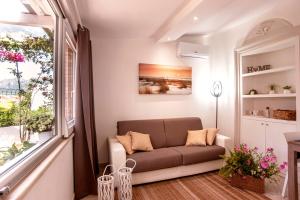 Posedenie v ubytovaní Casa Petunia