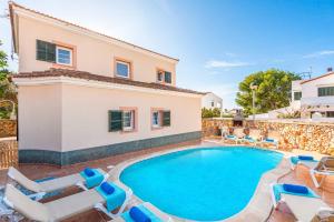 The swimming pool at or close to Villa Genestar by Villa Plus