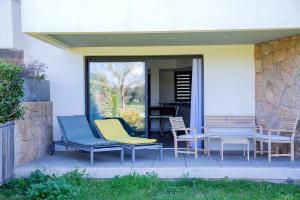 Χώρος καθιστικού στο Domaine d'Arca Porto Vecchio - T2 - Rez de Jardin - 4 personnes "Cézanne 6" +10 φωτογραφίες