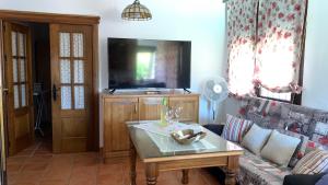 Imagen de la galería de Casa LADI by CasaTuristica, en Arriate