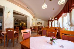 Restaurace v ubytování Spa & Wellness Hotel Orchidea