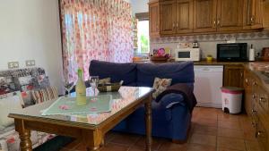 Imagen de la galería de Casa LADI by CasaTuristica, en Arriate