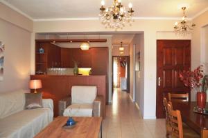 A seating area at Best House, Sea View II, Pylos Messinias