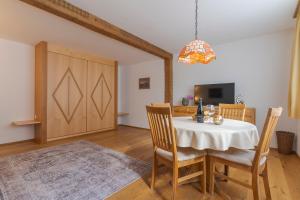 TV a/nebo společenská místnost v ubytování SR Apartments GmbH Rabitschhof