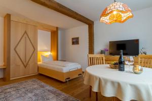 Postel nebo postele na pokoji v ubytování SR Apartments GmbH Rabitschhof