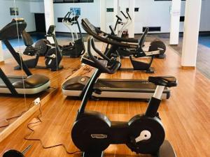 Fitness centrum a/nebo fitness zařízení v ubytování Apartamento moderno con piscina, cerca playa y servicios, Jávea - ES-160-11