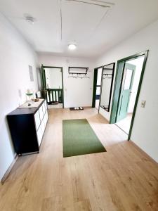 Kuchyň nebo kuchyňský kout v ubytování Ferienwohnung Staufenblick