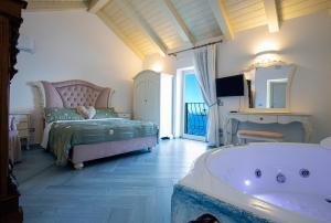 A bed or beds in a room at Villa Primavera