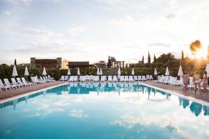 Sundlaugin á hu Firenze Camping in Town eða í nágrenninu