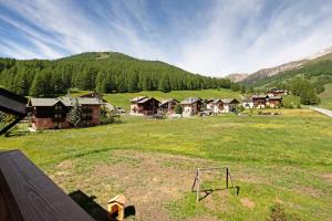 Příroda nedaleko apartmánu + 11 fotografií