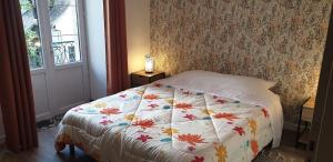 Fotografia z galérie ubytovania Cadurci 2 - Superbe appartement, climatisé avec balcon- Wifi v destinácii Vayrac