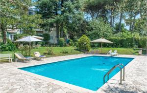 The swimming pool at or close to 5 Bedroom Amazing Home In Grottaferrata