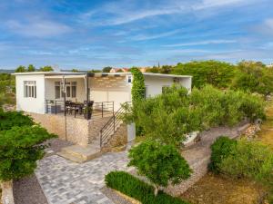 Vonkajšia záhrada v ubytovaní Holiday House Josip
