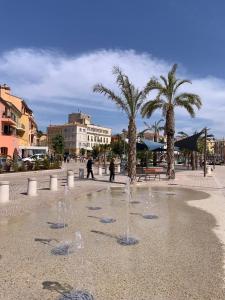 Gæster der bor på Le Gabian, duplex proche plage et centre