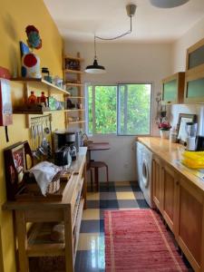 Kuchyň nebo kuchyňský kout v ubytování Arruda´s House