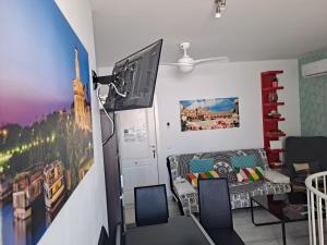 Gallery image of Atico Duplex Marques de Reyes in Seville