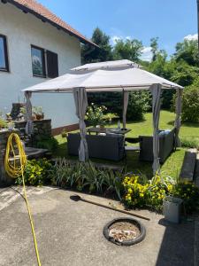 Zahrada ubytování Simsir villa Novi Sad wifi + 27 fotografií