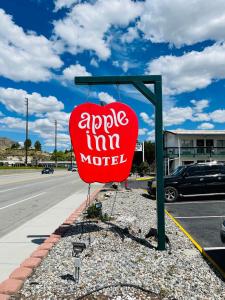 Certifikát, hodnocení, plakát nebo jiný dokument vystavený v ubytování Apple Inn Motel