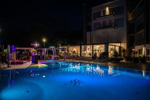 Bazén v ubytování Premantura Resort - Hotel & Restaurant nebo v jeho okolí