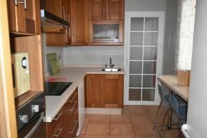 Kuchyň nebo kuchyňský kout v ubytování Apartamento zona playa de burriana con terraza