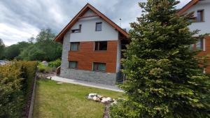 Budova, v ktorej sa apartmán nachádza