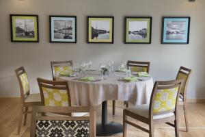 Φωτογραφία από το άλμπουμ του Domitys La Fleur de Lin σε Landerneau