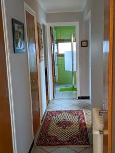 Fotografia z galérie ubytovania Le Vintage grand appartement 4 étoiles avec jardin proche du lac v destinácii Annecy