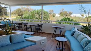 A seating area at Armonia