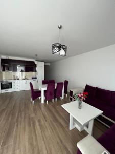 Kuchyň nebo kuchyňský kout v ubytování Apartments Meri + 19 fotografií