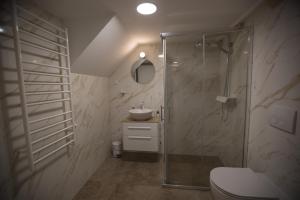Kúpeľňa v ubytovaní Apartman Mama Marija + 22 fotografií