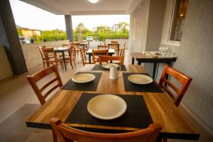 Restaurant o un lloc per menjar a Pollux
