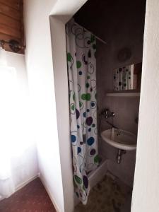 Kúpeľňa v ubytovaní Central Room