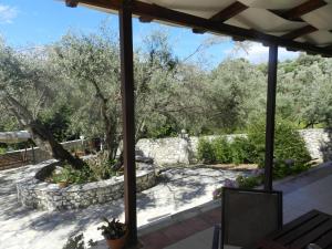 Vonkajšia záhrada v ubytovaní Orizzonte Apartments Lefkada