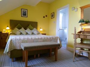 Cama o camas de una habitación en Drumcreehy Country House B&B