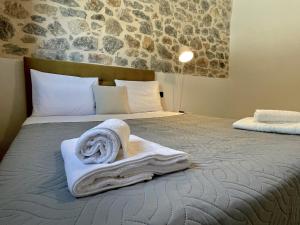 Postel nebo postele na pokoji v ubytování Ocean Bliss Villa, By Hellocrete