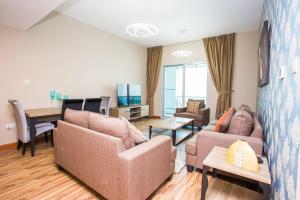 Gallery image of Furnished One Bedroom Apartment with Balcony in Dubai Marina in Dubai