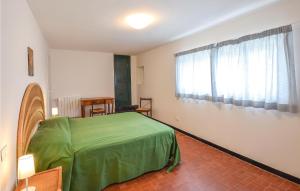 Łóżko lub łóżka w pokoju w obiekcie La Casa Rossa