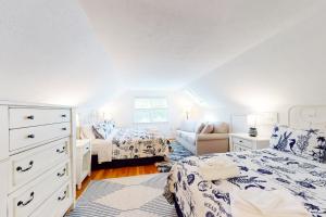 Gallery image of Harborside Retreat in Falmouth