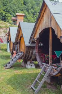 Zahrada ubytování Rafting Kamp Dvije Vrbe