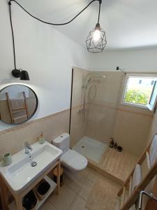 Kúpeľňa v ubytovaní VILLA VEGA RELAX EN EL PARAISO