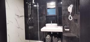Kúpeľňa v ubytovaní Solny Resort - Apartament Aida A048